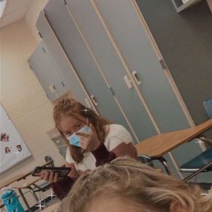 Meet your Posher, Brittney